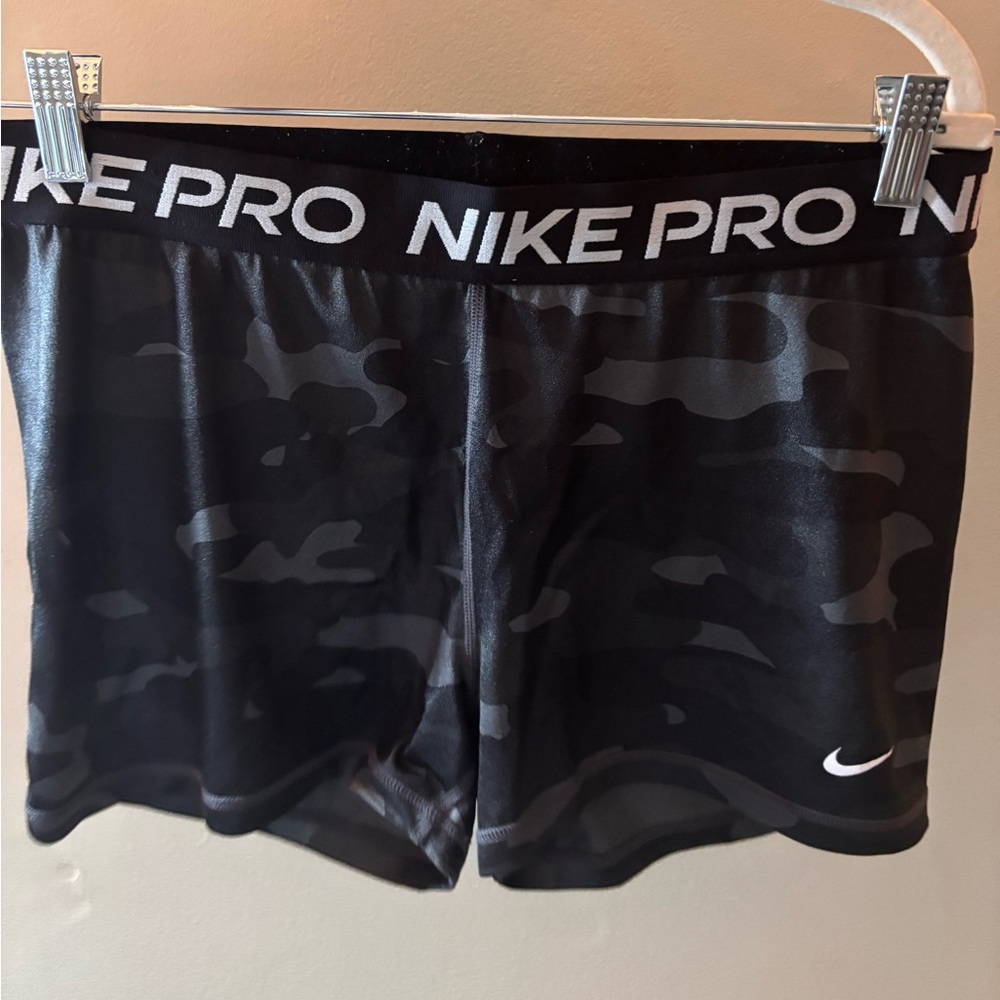 Camo nike pros